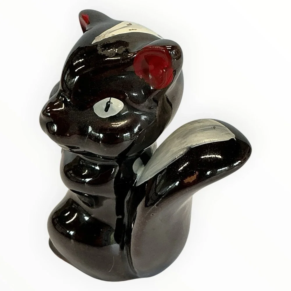 Redware Pottery Skunk Figurine Japan Klitschy‎ MCM Anthropomorphic Hand Painted